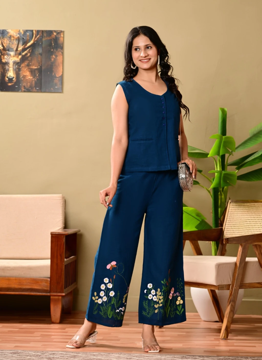 beautiful sleevless coord set