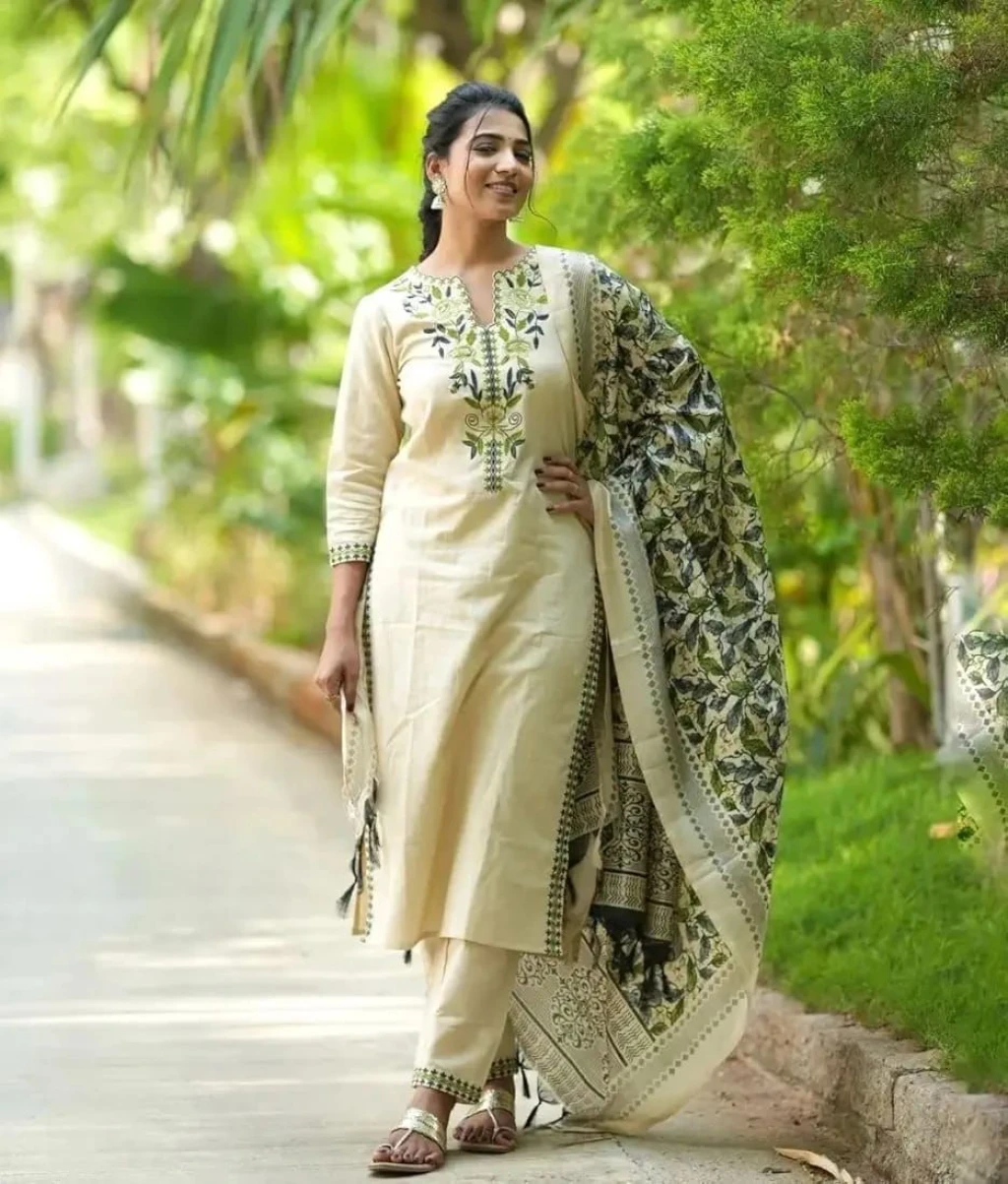Khadi Cotton Embroidery Suit Set