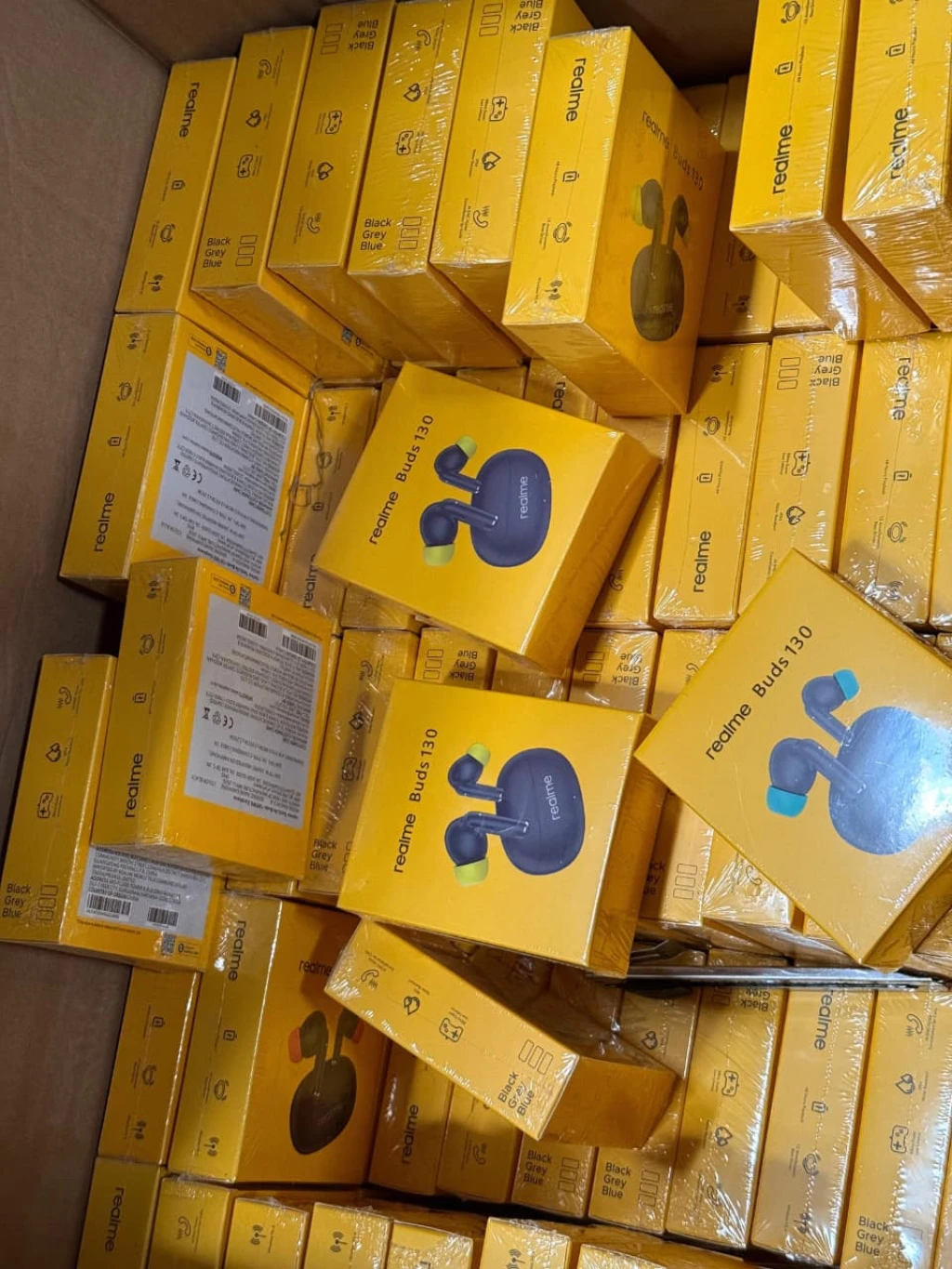 Realme T130