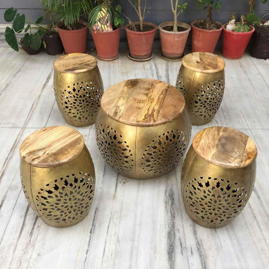 Set Table Stools